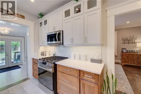 106 Sydenham Street Brantford ON N3R 3Y6