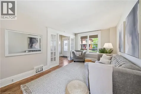 33 Richmond Street Brantford ON N3T 3Y2