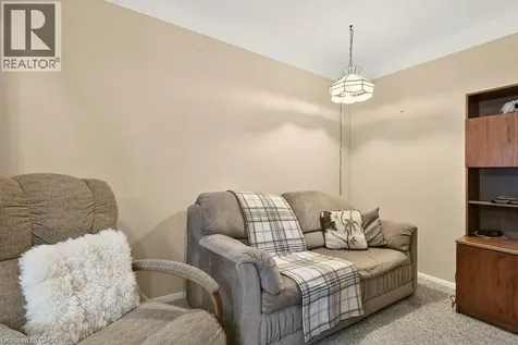 803 Montgomery Drive Ancaster ON L9G 3H6