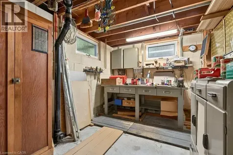803 Montgomery Drive Ancaster ON L9G 3H6