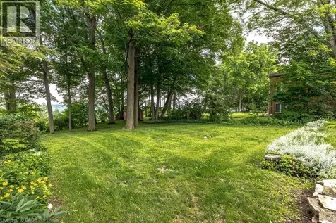 803 Montgomery Drive Ancaster ON L9G 3H6