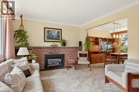 803 Montgomery Drive Ancaster ON L9G 3H6