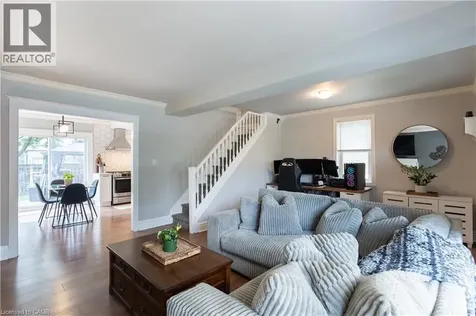 124 Balsam Avenue North Hamilton ON L8L 6Y3