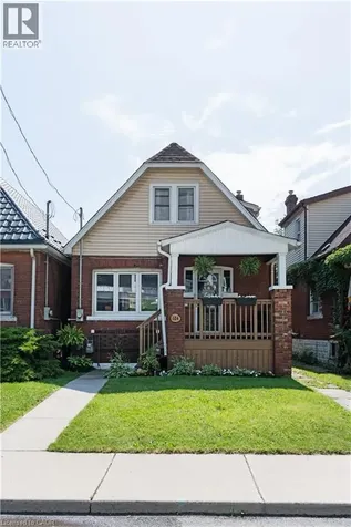 124 Balsam Avenue North Hamilton ON L8L 6Y3