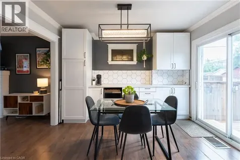 124 Balsam Avenue North Hamilton ON L8L 6Y3