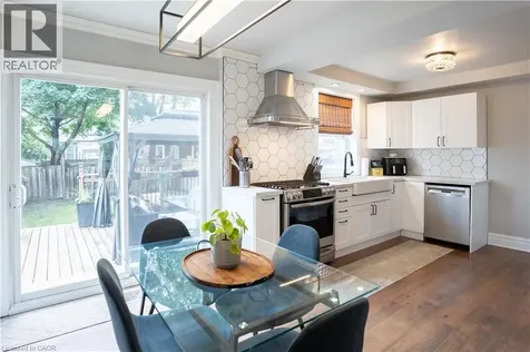 124 Balsam Avenue North Hamilton ON L8L 6Y3