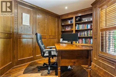 104 Whittington Place Oakville ON L6K 3V9