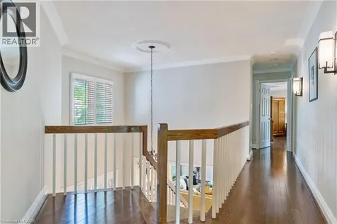 104 Whittington Place Oakville ON L6K 3V9