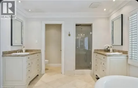 104 Whittington Place Oakville ON L6K 3V9