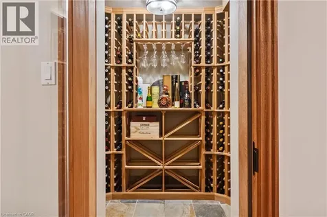 104 Whittington Place Oakville ON L6K 3V9