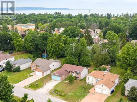 46 Royal Beech Drive Wasaga Beach ON L9Z 1H2