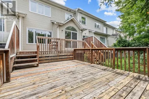 6420 Sablewood Place Ottawa ON K1C 7L7