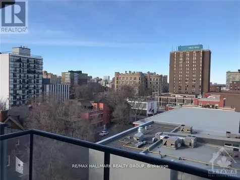 203 Catherine Street Ottawa ON K2P 1C3