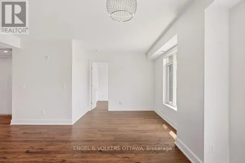 7 Marquette Avenue Ottawa ON K1L 8A7