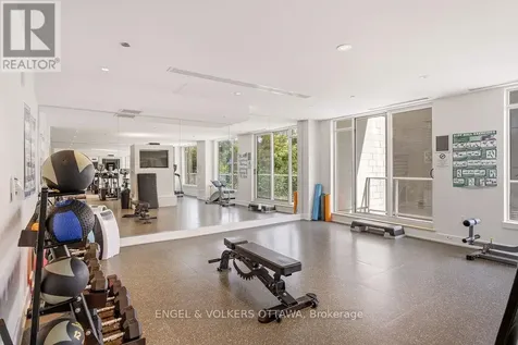 7 Marquette Avenue Ottawa ON K1L 8A7