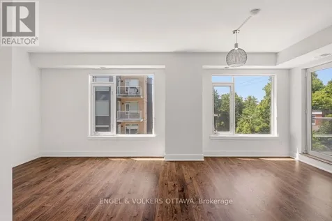 7 Marquette Avenue Ottawa ON K1L 8A7