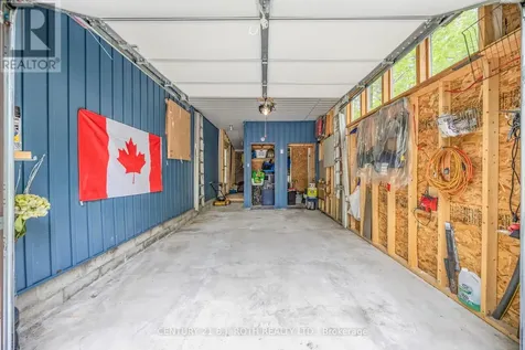 10 Allen Drive North Wasaga Beach ON L9Z 1K5