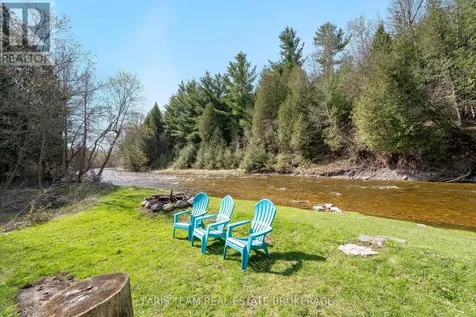 7237 6/7 Sideroad Nottawasaga Clearview ON L0M 1G0
