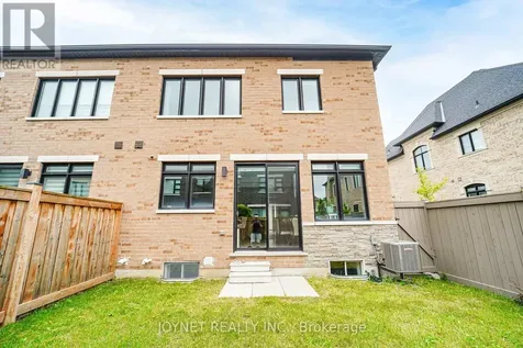 23 Mallery Street Richmond Hill ON L4S 0H7