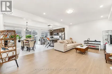 23 Mallery Street Richmond Hill ON L4S 0H7