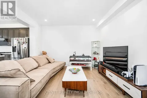 23 Mallery Street Richmond Hill ON L4S 0H7