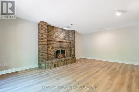 2088 Wilkinson Street Innisfil ON L9S 1X3