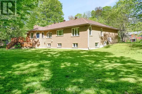 2088 Wilkinson Street Innisfil ON L9S 1X3