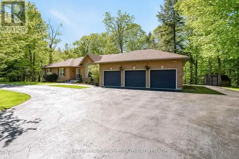 2088 Wilkinson Street Innisfil ON L9S 1X3