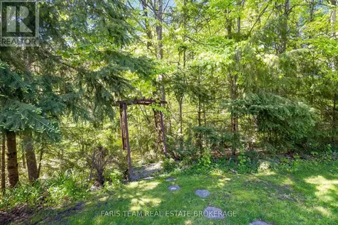 2088 Wilkinson Street Innisfil ON L9S 1X3