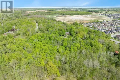 2088 Wilkinson Street Innisfil ON L9S 1X3
