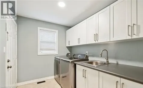 996 Beach Boulevard Hamilton ON L8H 6Z4