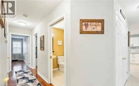 996 Beach Boulevard Hamilton ON L8H 6Z4