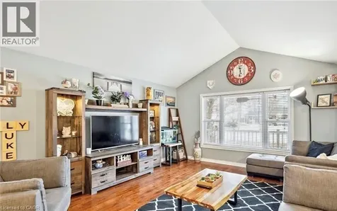 996 Beach Boulevard Hamilton ON L8H 6Z4