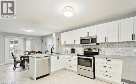 996 Beach Boulevard Hamilton ON L8H 6Z4