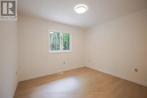205 Greenwood Drive Bonfield ON P0H 1E0