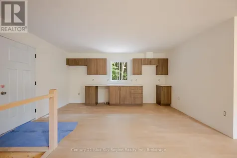 205 Greenwood Drive Bonfield ON P0H 1E0