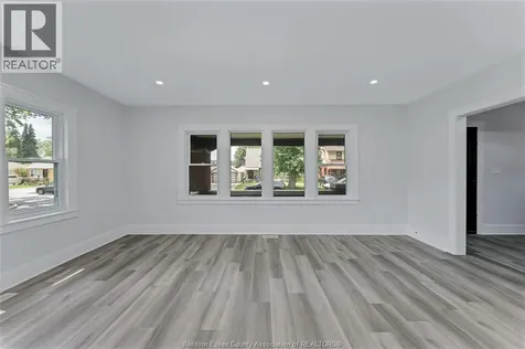 2390 Princess Avenue Windsor ON N8T 1V1