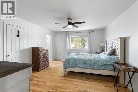 1376 Lakeview Avenue Windsor ON N8P 1K7