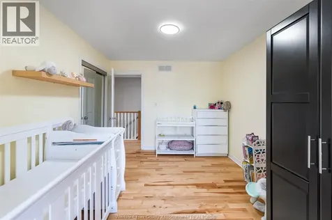 1376 Lakeview Avenue Windsor ON N8P 1K7