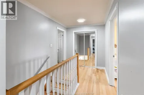 1376 Lakeview Avenue Windsor ON N8P 1K7