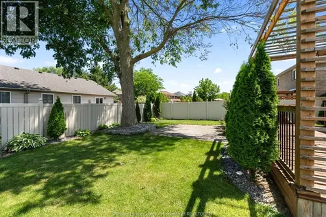1376 Lakeview Avenue Windsor ON N8P 1K7
