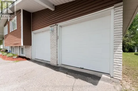 11 Kent Place Kapuskasing ON P5N 2Y9