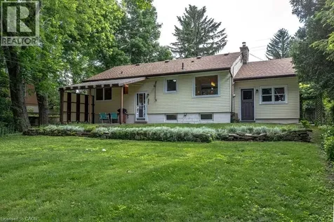 803 Montgomery Drive Ancaster ON L9G 3H6