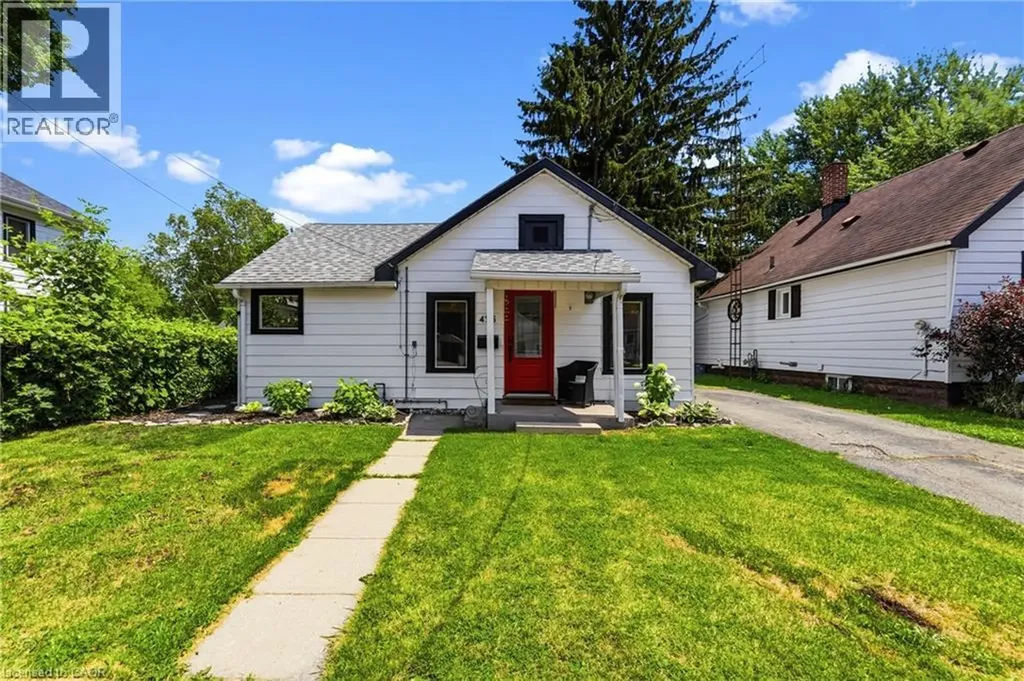 425 Ross Avenue Dunnville ON N1A 2S2
