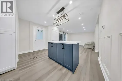 441 West 5th Street Hamilton ON L9C 3P5