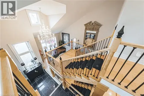 712 Highvalley Road Ancaster ON L9G 4E9
