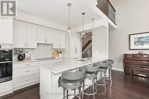 11 North Pine Street Collingwood ON L9Y 5L6