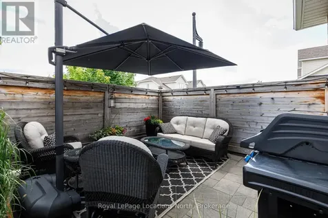 11 North Pine Street Collingwood ON L9Y 5L6