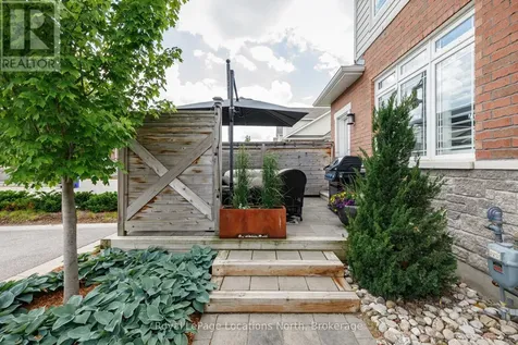 11 North Pine Street Collingwood ON L9Y 5L6