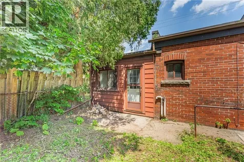 1274 Barton Street East Hamilton ON L8H 2W1